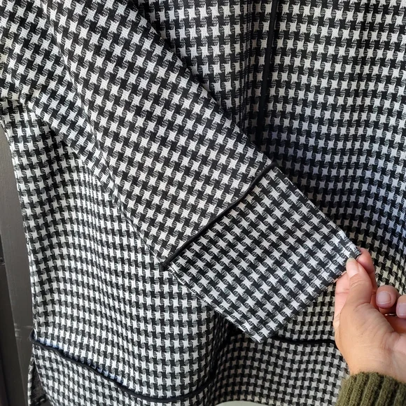 Jones New York Houndstooth Jacquard Top Women's Med Black White Multi 3/4-Sleeve - Picture 10 of 12